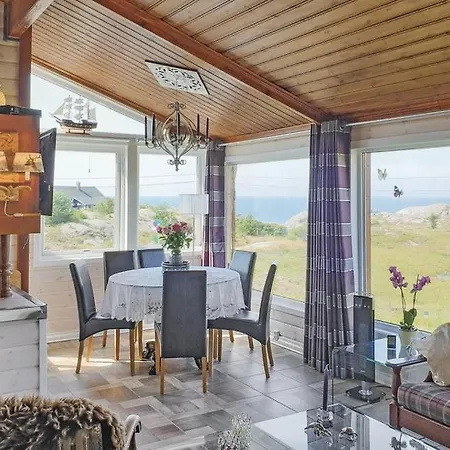 182 Fish Camp Skudeneshavn