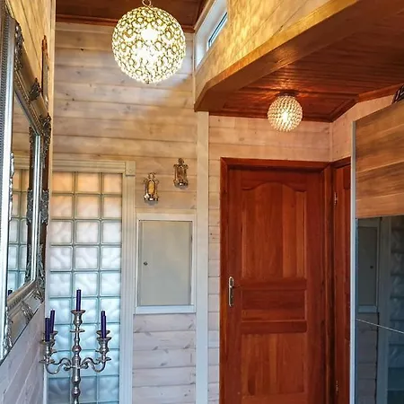 182 Fish Camp בית נופש *