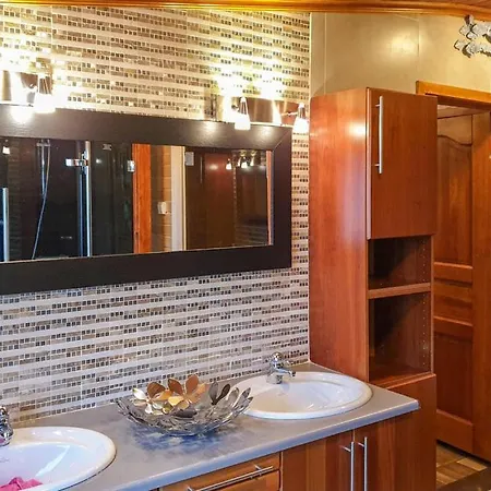 182 Fish Camp Tatil Evi